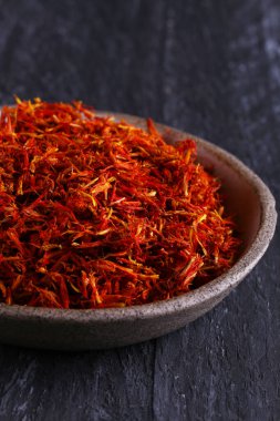 Doğal organik portakal aromalı safran