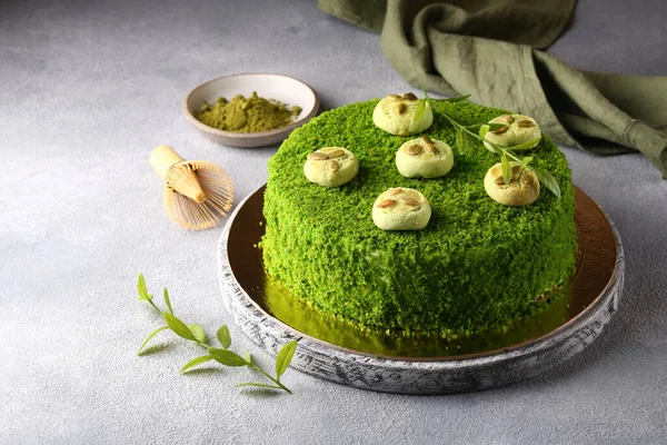 Grön Kaka Med Matcha Till Efterrätt — Stockfoto