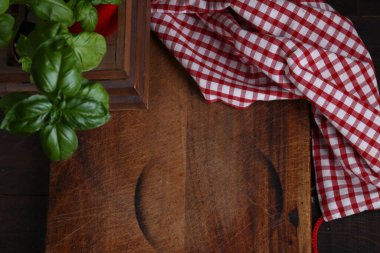 Peçeteli ahşap mutfak arka planı