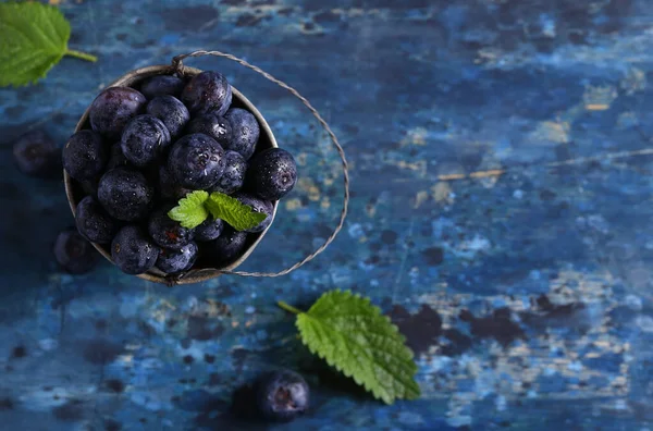 Fresh Organic Berries Blueberries Wooden Table — Stock Photo, Image