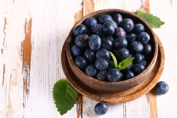 Verse Biologische Bessen Bosbessen Een Houten Tafel — Stockfoto