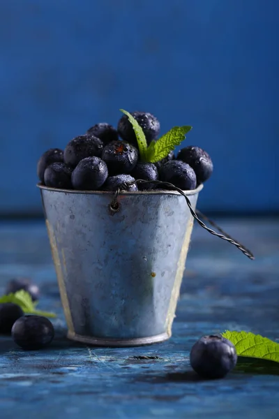 Fresh Organic Berries Blueberries Wooden Table — Stock Photo, Image