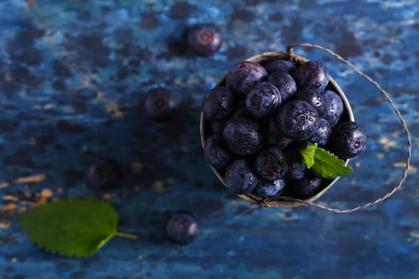 Fresh Organic Berries Blueberries Wooden Table — Stock Photo, Image
