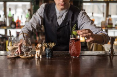 barmen
