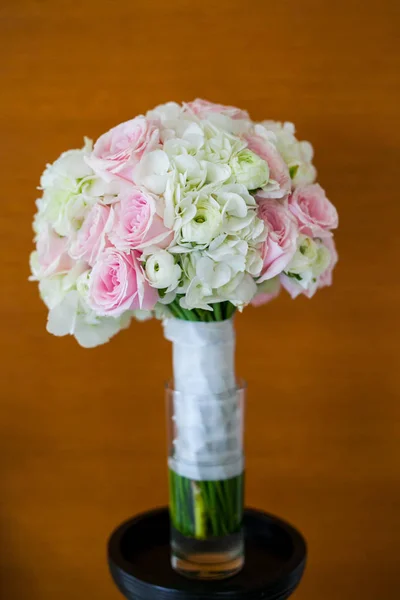 婚礼的美丽花束 — 图库照片