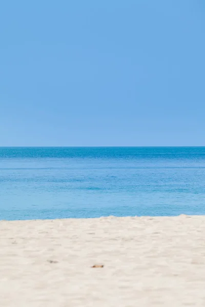 Vista del mar de andaman en Tailandia (isla de koh lanta ) — Foto de Stock