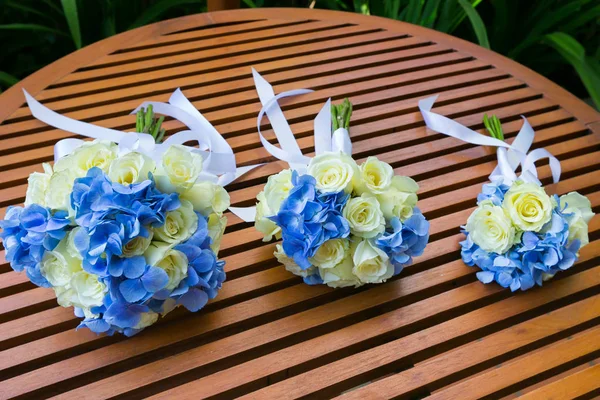 Bouquet da sposa, fiori — Foto Stock