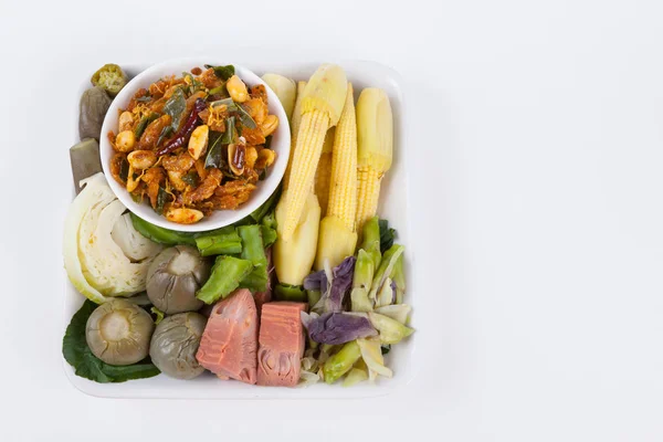 Salsa chili di pasta di gamberetti con verdure sbollentate, cibo — Foto Stock