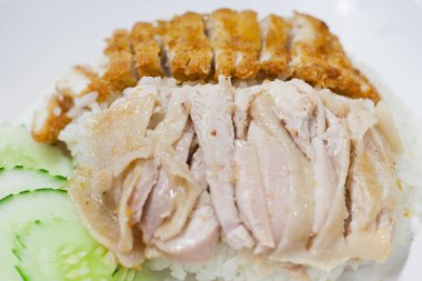 kızarmış tavuk ve pilav ile Buhar tavuk