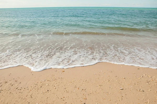 Onda Mar Praia Areia Tailândia — Fotografia de Stock