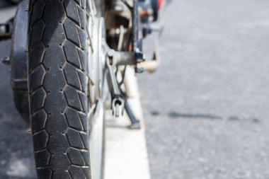 eski motosiklet lastik lastikleri