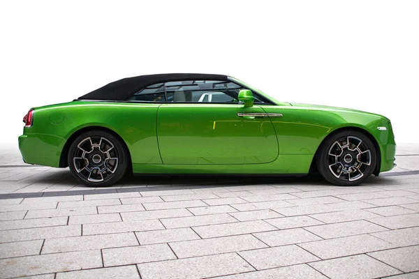 Grünes Luxusauto Isoliert Auf Transparentem Hintergrund — Stockfoto
