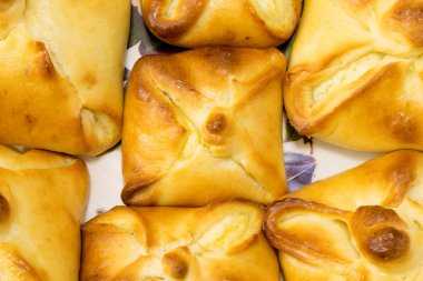 Geleneksel Macar Tatlı Peynir Paketleri