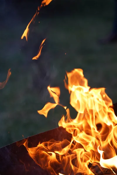Barbeküde yangın.