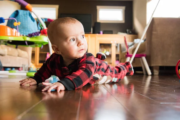 Baby Boy Red Plaid Sleeper Learning Crawl Hardwood Floors — Stock Photo, Image