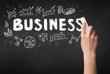 Tahtaya el yazısı işi.