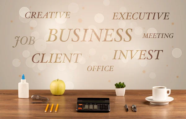 Business office skrivbord med skrivbord på vägg — Stockfoto
