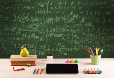 Rakamlarla birlikte okula geri dön.