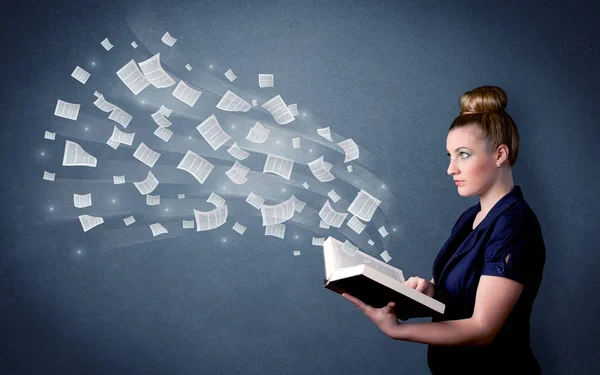 Young lady holding book — Stock Photo, Image