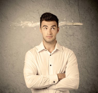 Hızlı yaratıcı pazarlamacı yasaktır kurşun ile