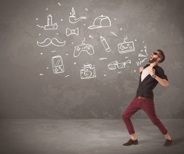 Komik hippi adam çizilmiş şeyler bağırıyor.