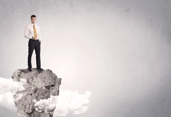 Best salesman on cliff in clear space — Stock Photo, Image