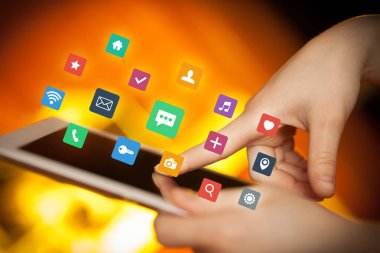 Tablet apps ile dokunmadan parmak