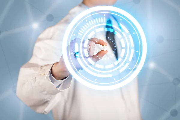 Männlicher Arzt hält eine Pille mit leuchtenden Kreisen — Stockfoto