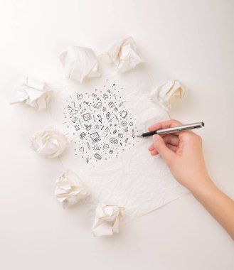 El buruşuk kağıt yazma