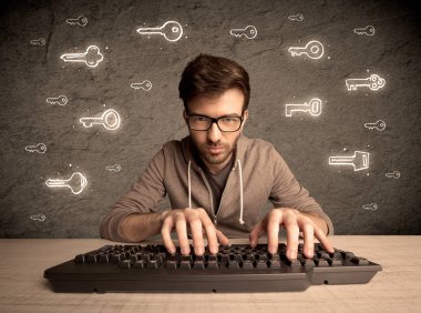 Hacker inek adam ile çizilmiş parola anahtar taşı