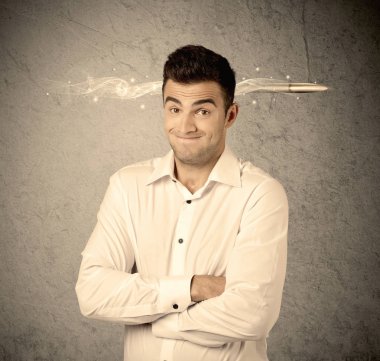 Hızlı yaratıcı pazarlamacı yasaktır kurşun ile