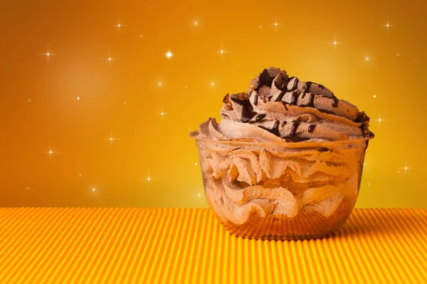 Közelkép a finom színes sült sütemény csillag háttér — Stock Fotó