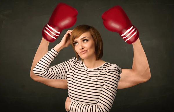 Starke und muskulöse Boxerarme — Stockfoto