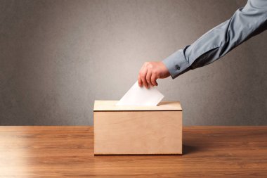 Oy sandığı kişi döküm oy ile 