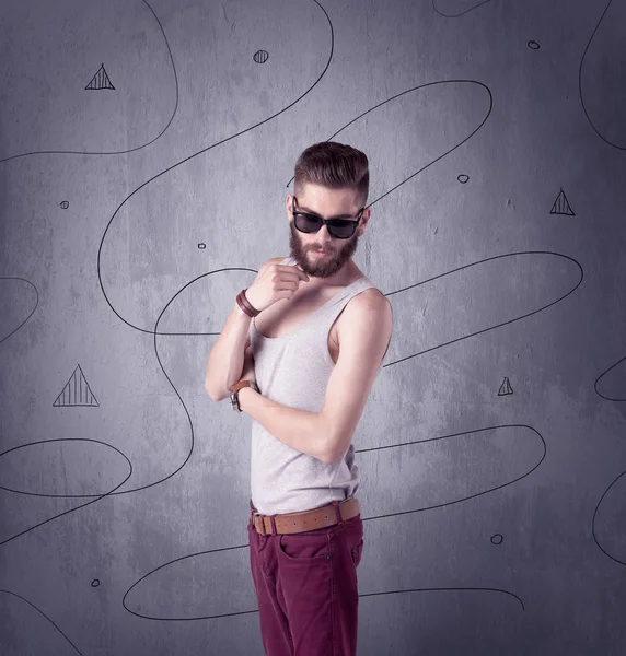 Hipster srác szakállal és vintage kamerával — Stock Fotó
