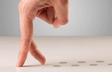 Parmaklar yürüyüş