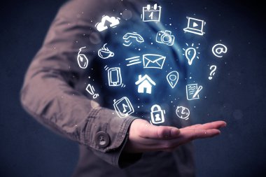 Kadın holding mavi uygulamaları