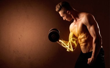 Üzerinde pazı kas vücut Oluşturucu enerji ile Halter ışıklar