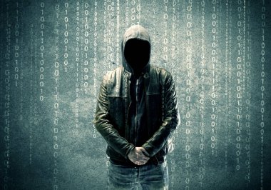 Sayıları olan öfkeli gizemli hacker.