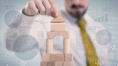 Bir kule inşa işadamı