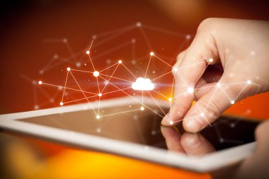 Tablet bulut kavramı ile dokunmadan parmak