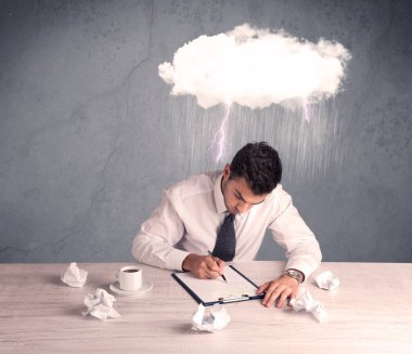 Ofisteki stresli iş adamı