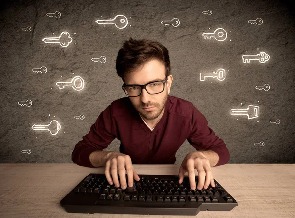 Hacker nerd ragazzo con le chiavi di password disegnate — Foto Stock