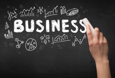 Tahtaya el yazısı işi.