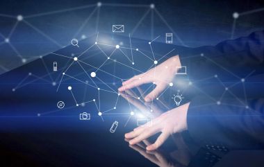 Etkileşimli tablo dokunmadan eller