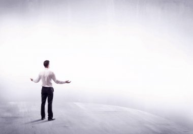 Dikiz duran iş kişi