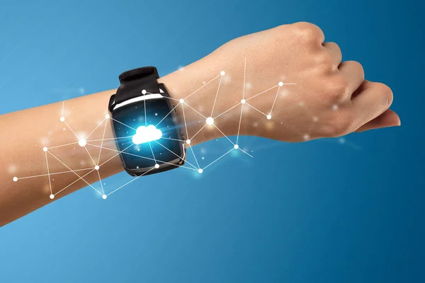 Female hand wearing smartwatch — Stock Photo, Image