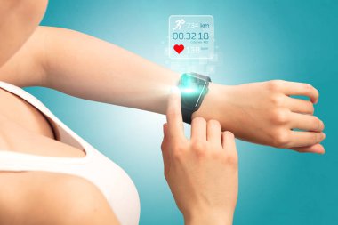 Kadın el smartwatch.