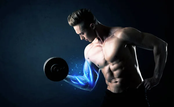 Fit atleta levantamiento de peso con el concepto de luz muscular azul —  Fotos de Stock