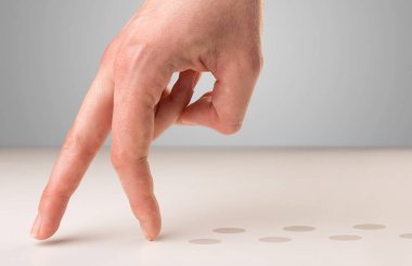 Yürüyen parmak kavramı